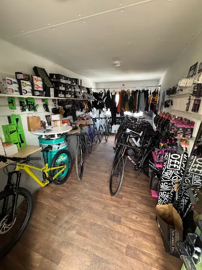 Safari Service Bikes