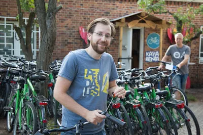 Pedales: Fahrradverleih, Kajakverleih, SUP, Fahrradwerkstatt Griebnitzsee Bahnhof