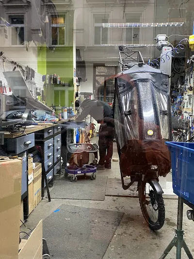 rad3 UG (haftungsbeschränkt), Werkstatt