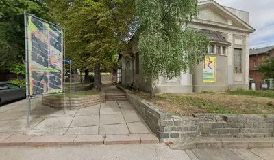 Delfin Fahrradselbsthilfe Werkstatt