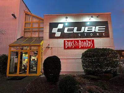 CUBE-Store Köln-Nord by Bikes'n Boards NRW