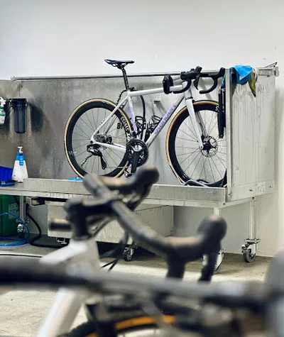 spoks – Fahrradwerkstatt, Reparatur, Wartung und Wäsche in Berlin