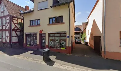 Red Lama Sports GmbH & Co. KG