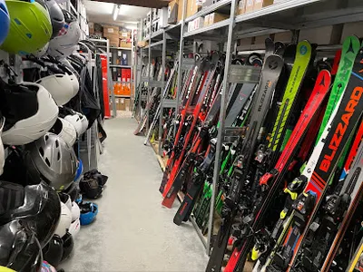 SNOW Water BONN - WOHNMOBILVERLEIH