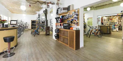 Tailwind - wheels that move.