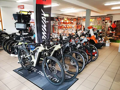 Jörg Wolf Forst- und Gartengeräte