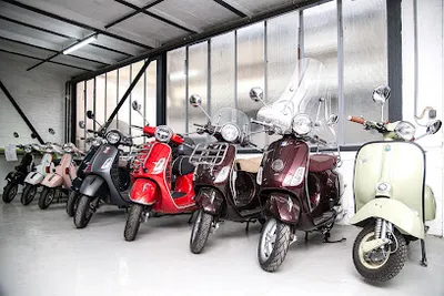 ZweiRadHallen (E-Bike‘s,Motorroller,Motorräder)