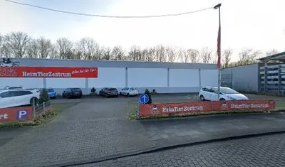 Die Hundefriseurin (Hundesalon, Katzensalon im HTZ)