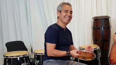 Trommeln in Berlin DUDU TUCCI