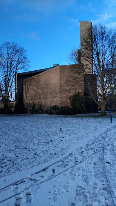 Ev. Kirchengemeinde Düsseldorf-Garath Pfarramt West Pfarrerin Corinna Clasen