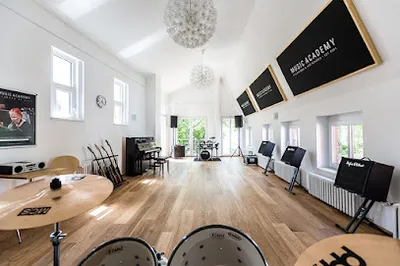 [MA] Music Academy Frankfurt | 1st Class Rock & Jazz Musikschule