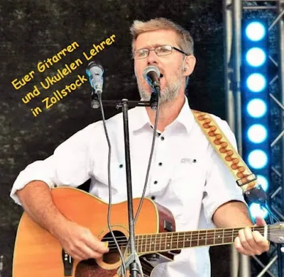 Gitarren-Ukulele-Unterricht-Köln mit Achim