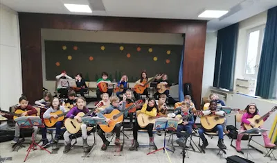 Institut für Pianistik, Musikschule, Gesangsunterricht,
