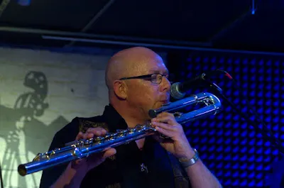 Helmut Engel-Musehold, Musiker, Komponist, Dozent, Saxophonist, Flötist, Saxophonunterricht, Querflötenunterricht
