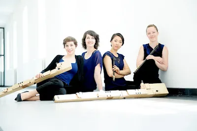 Jin-Ju Baek, Musikschule