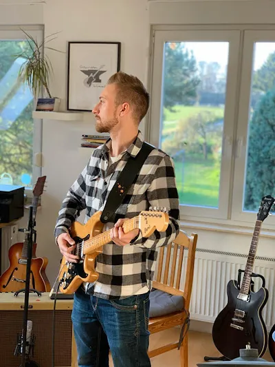 Gitarristen-Schmiede Tobias Lehnick