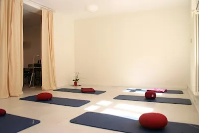 Yoga im Sonne Mond & Sterne