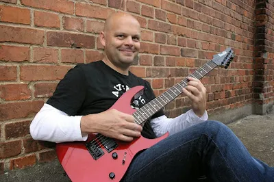 Bass & Gitarren Unterricht WB