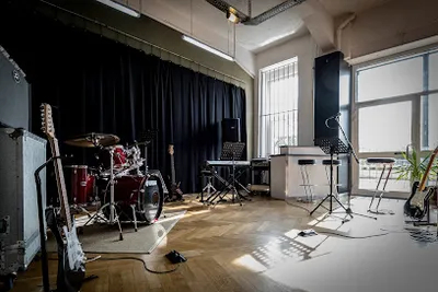 Band-House
