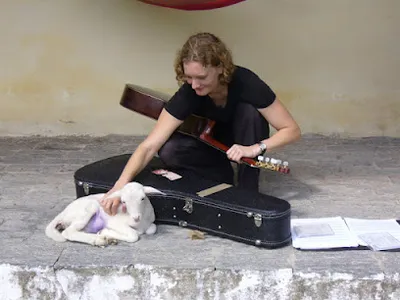 Gitarrenunterricht & Ensemble Mumm in Berlin-Kreuzberg