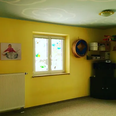 Kinderklanggarten - BabyKlänge KinderKlänge AbenteuerKinderwelt Babymassage BabyHandzeichen