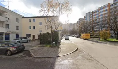 KLAVIERUNTERRICHT GITARRENUNTERRICHT SCHLAGZEUGUNTERRICHT FLÖTENUNTERRICHT 81737 München Perlach