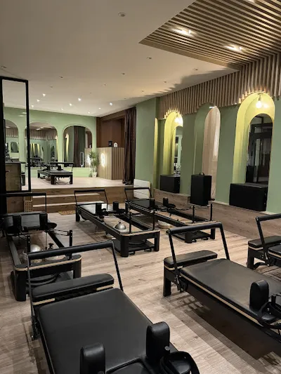 Details Pilates Reformer - 95