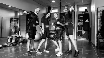 I-MOTION CLUB