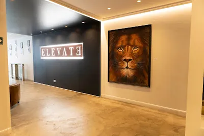 Elevate Premium Fitness Chartrons