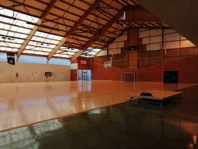 Richard Dacoury Gym
