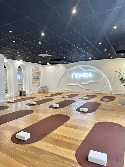 Nomeia Studios Antony | Pilates & Yoga✨