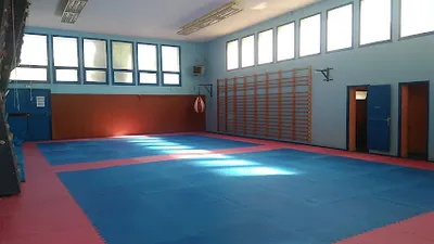 Municipal Gymnasium Grand Jas