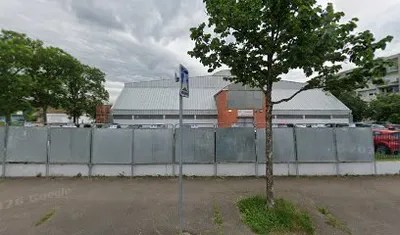 Gym / Trampoline Bron