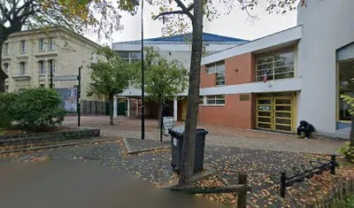 Pierre de Coubertin Gymnasium