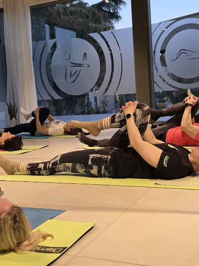 MOVE studio Pilates&Yoga