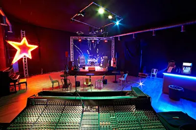 LIVE FACTORY