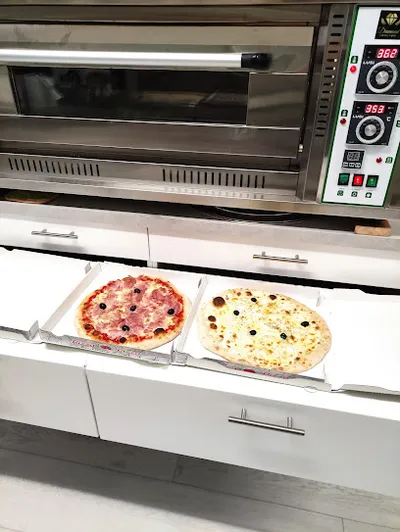 Pizza rosa traiteur