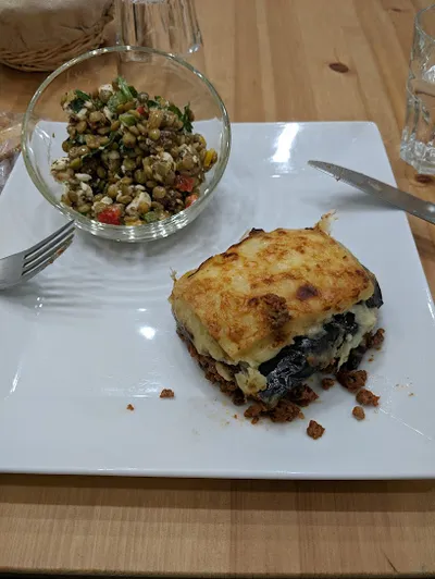 LA MAISON DES CYCLADES TRAITEUR GREC LEVALLOIS