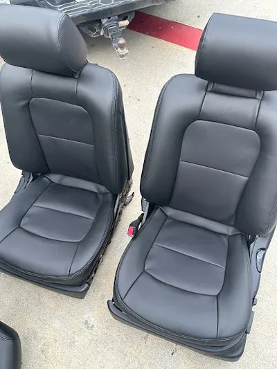 JOSE'S UPHOLSTERY