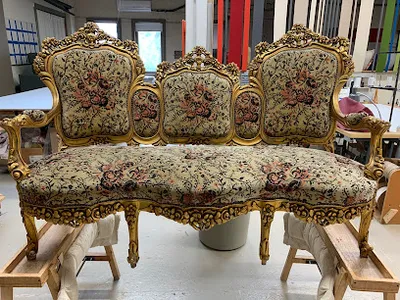Az upholstery