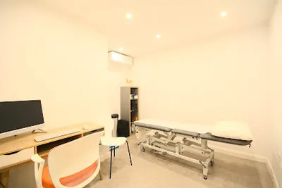 Raynes Park Physio